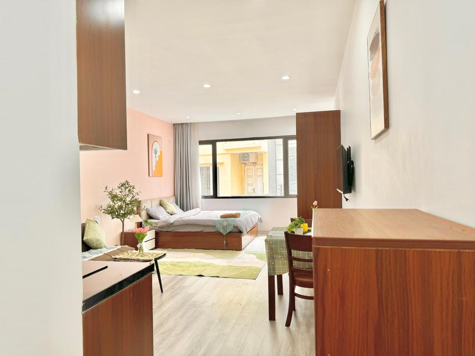 Modern & Comfy Apartment Hanoi Exterior foto