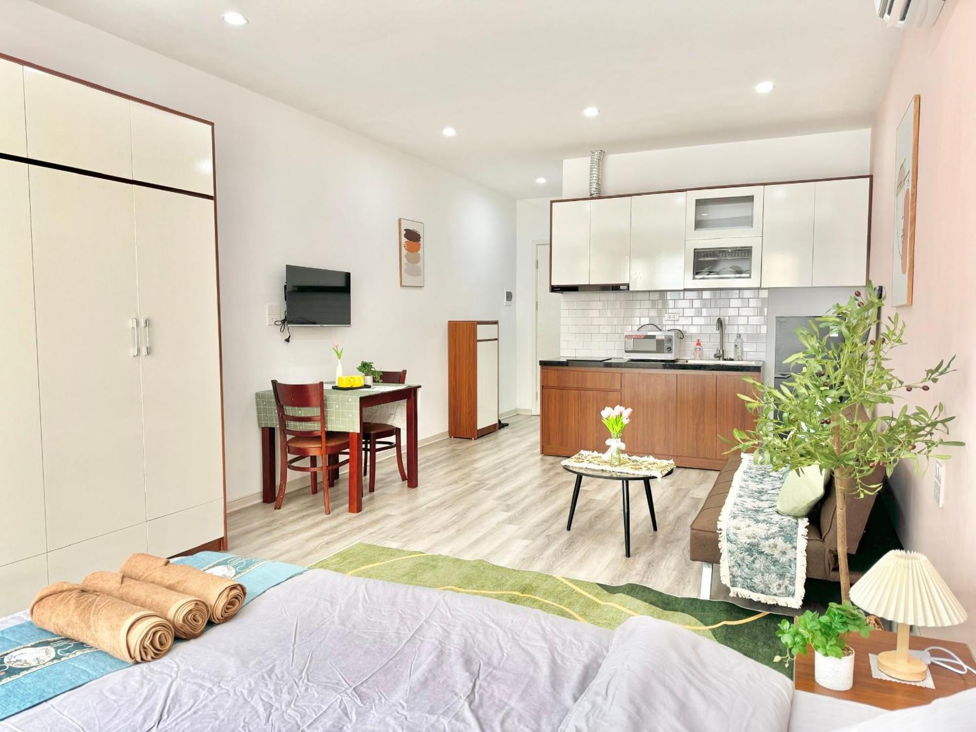 Modern & Comfy Apartment Hanoi Exterior foto
