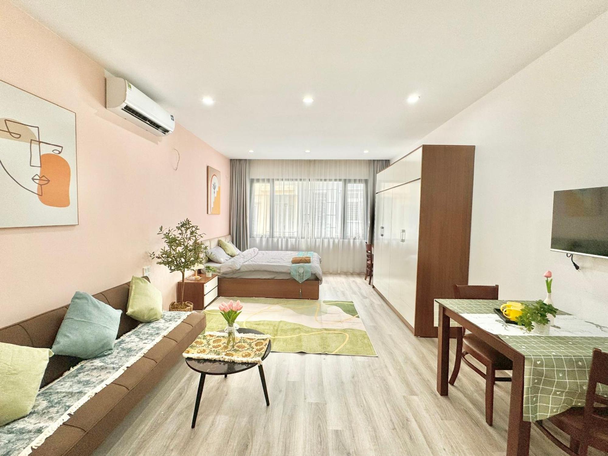 Modern & Comfy Apartment Hanoi Exterior foto